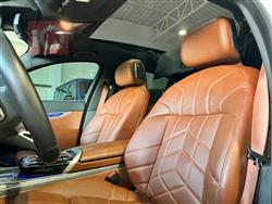 بي ام دبليو الفئة 7